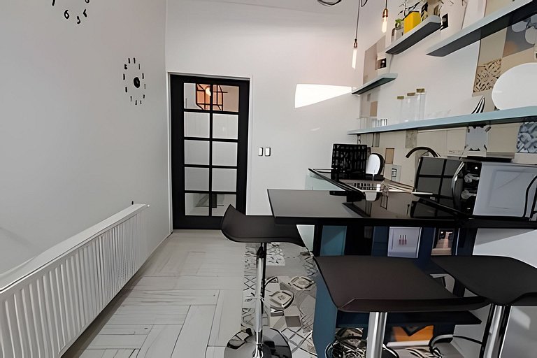6 Acceso Universal + Confort + Wifi + calef. cent.