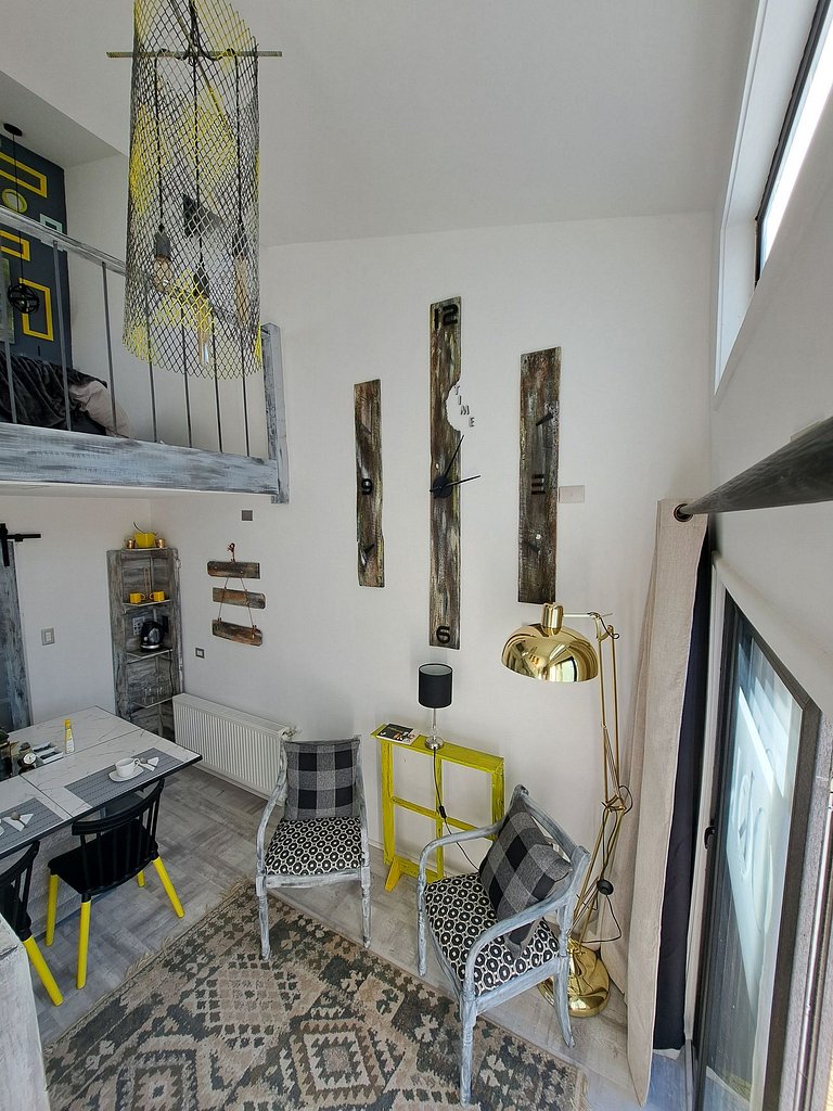 1 Loft cómodo + Wifi+ calefacción central